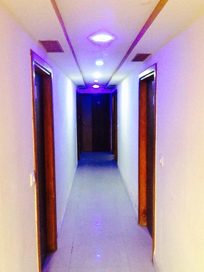 Hotel Citizen Inn アーメダバード エクステリア 写真